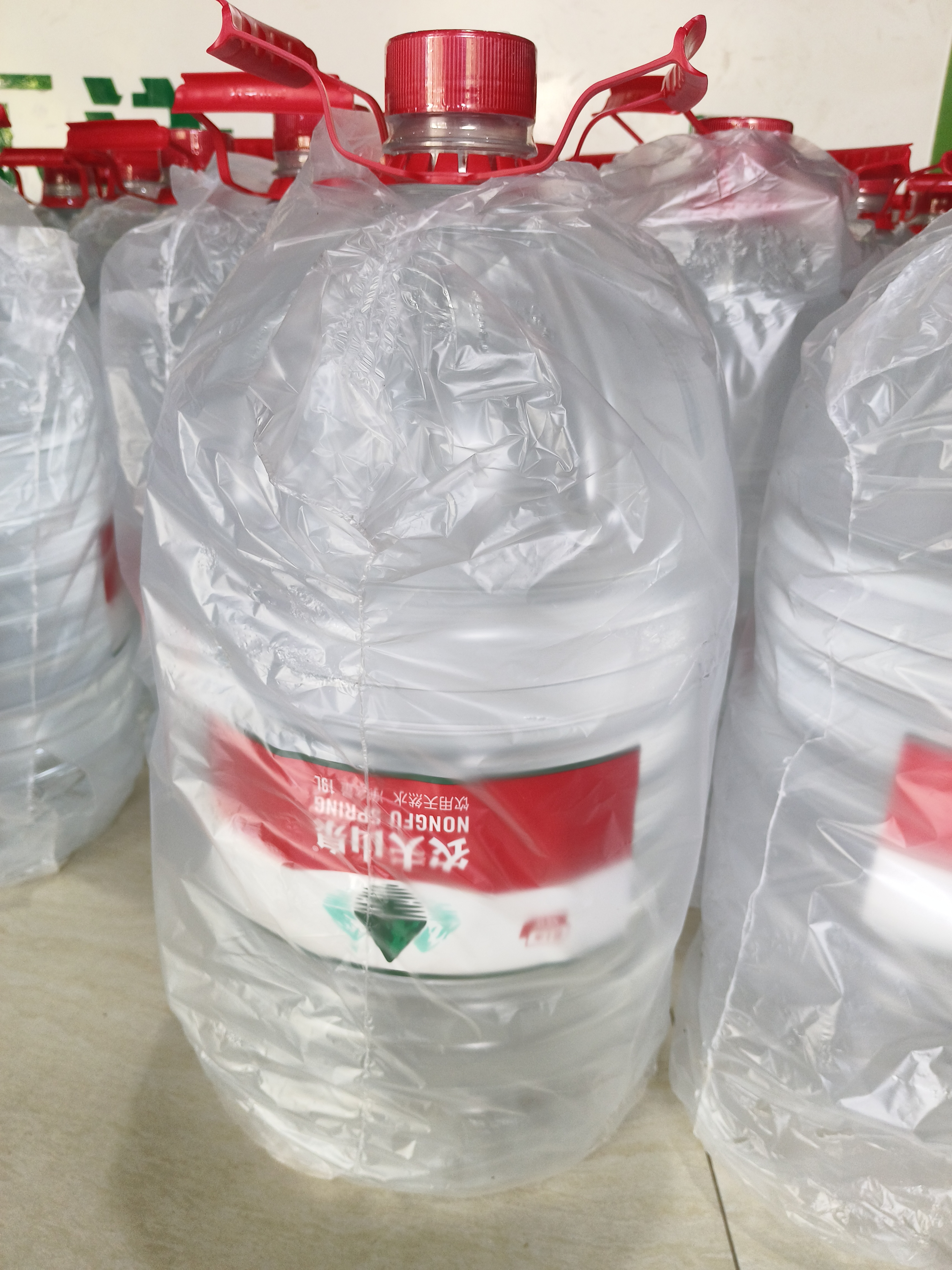 涿州樂洋島，品牌桶裝水， - 保定市桶裝水站